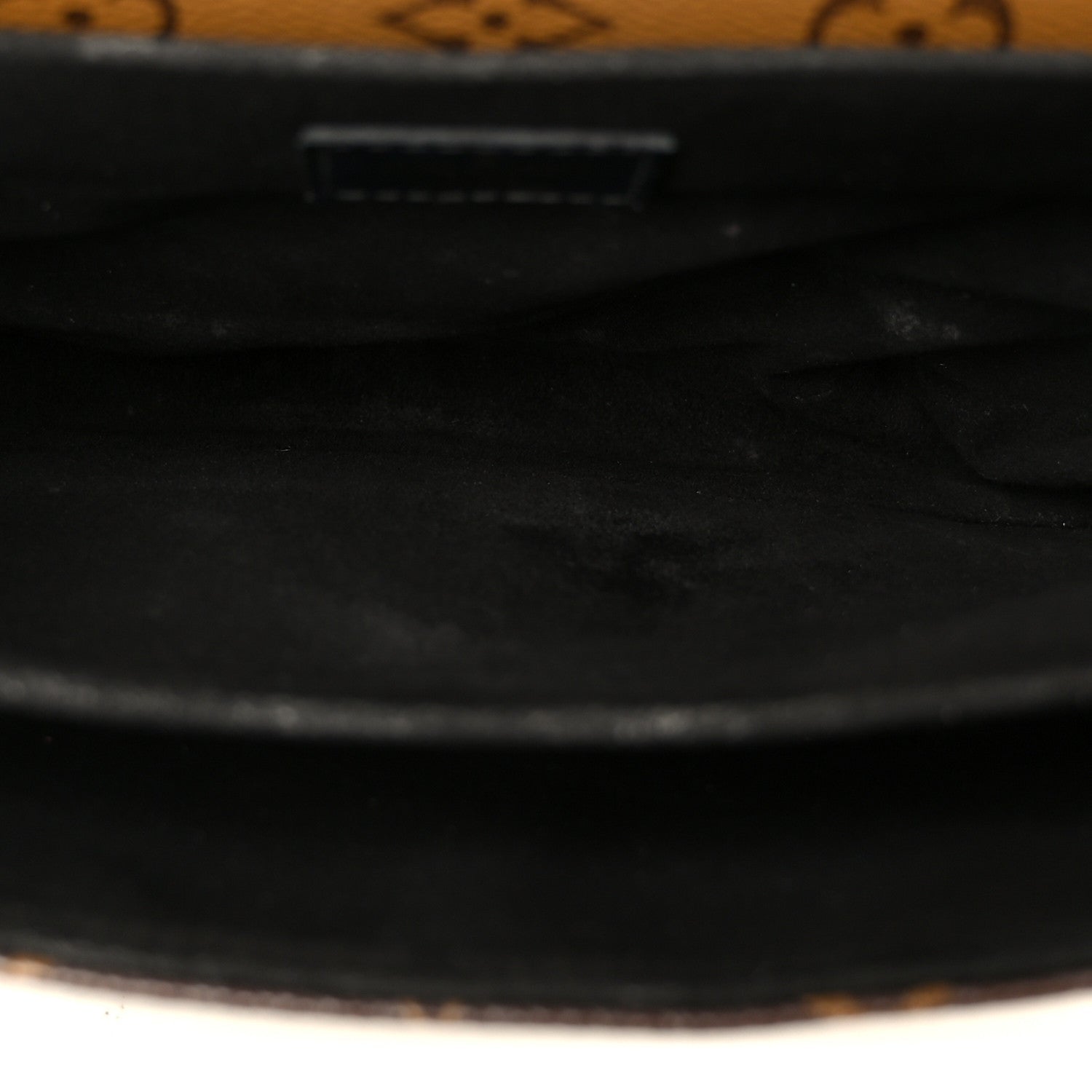 Reverse Monogram Pochette Metis
