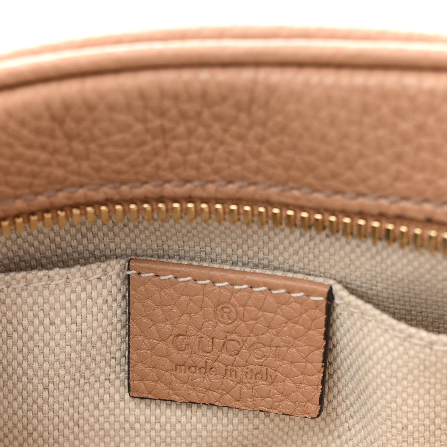 Pebbled Calfskin Small Soho Disco Bag Camelia