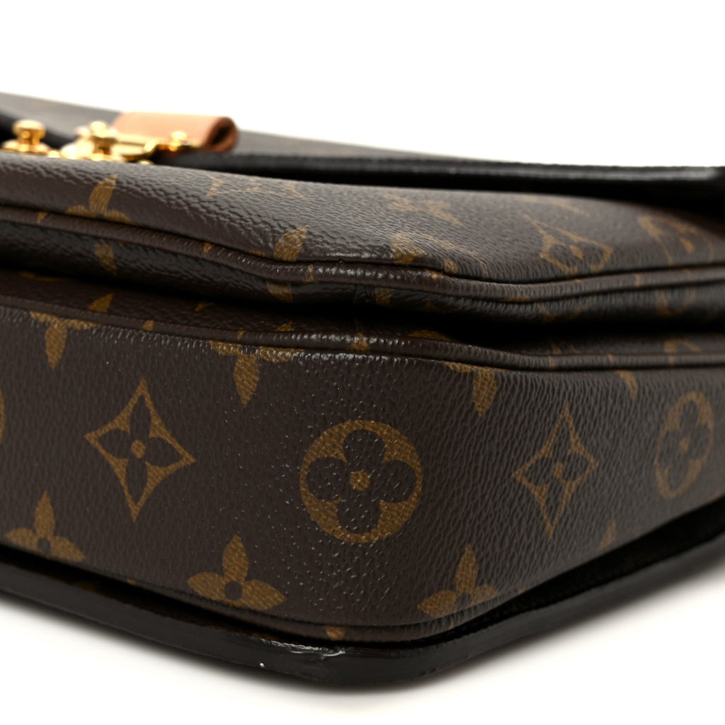 Monogram Pochette Metis