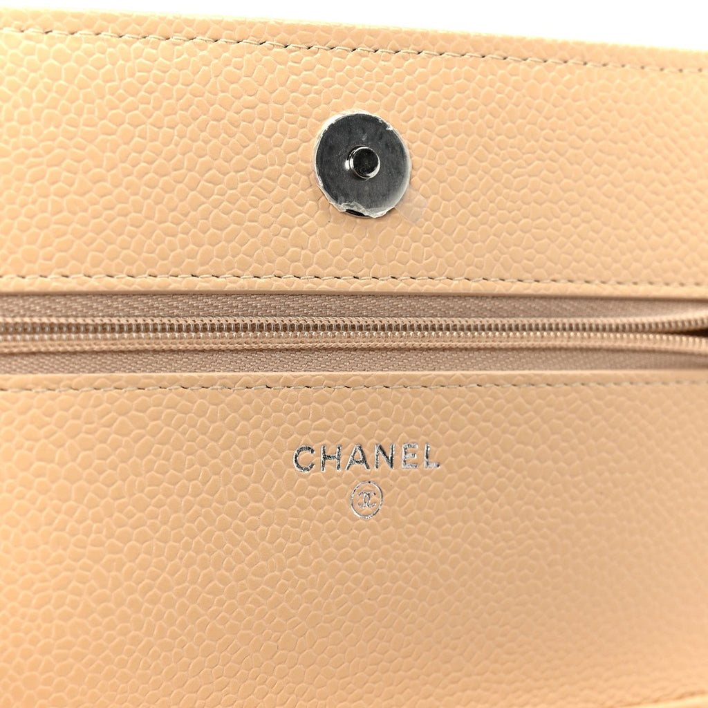 Caviar Quilted Wallet on Chain WOC Beige