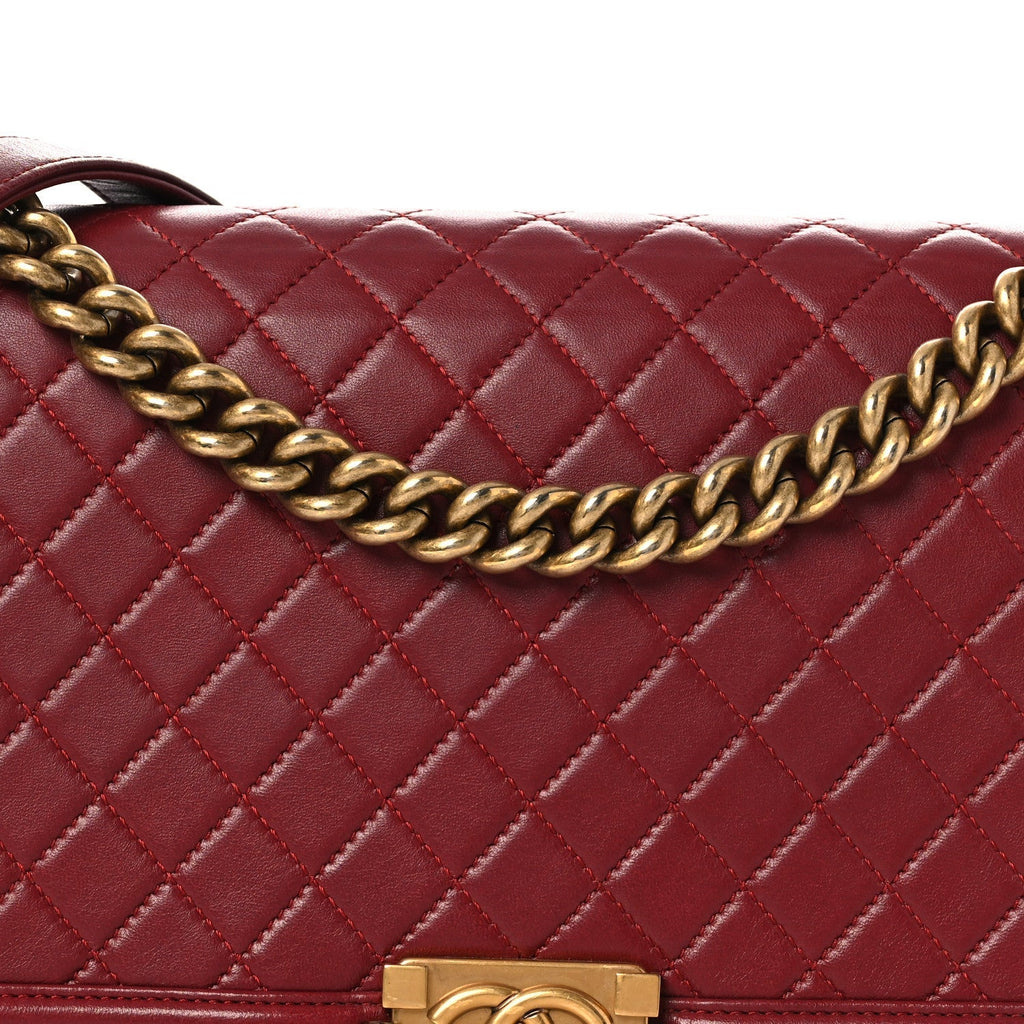 Lambskin Quilted New Medium Boy Flap Red
