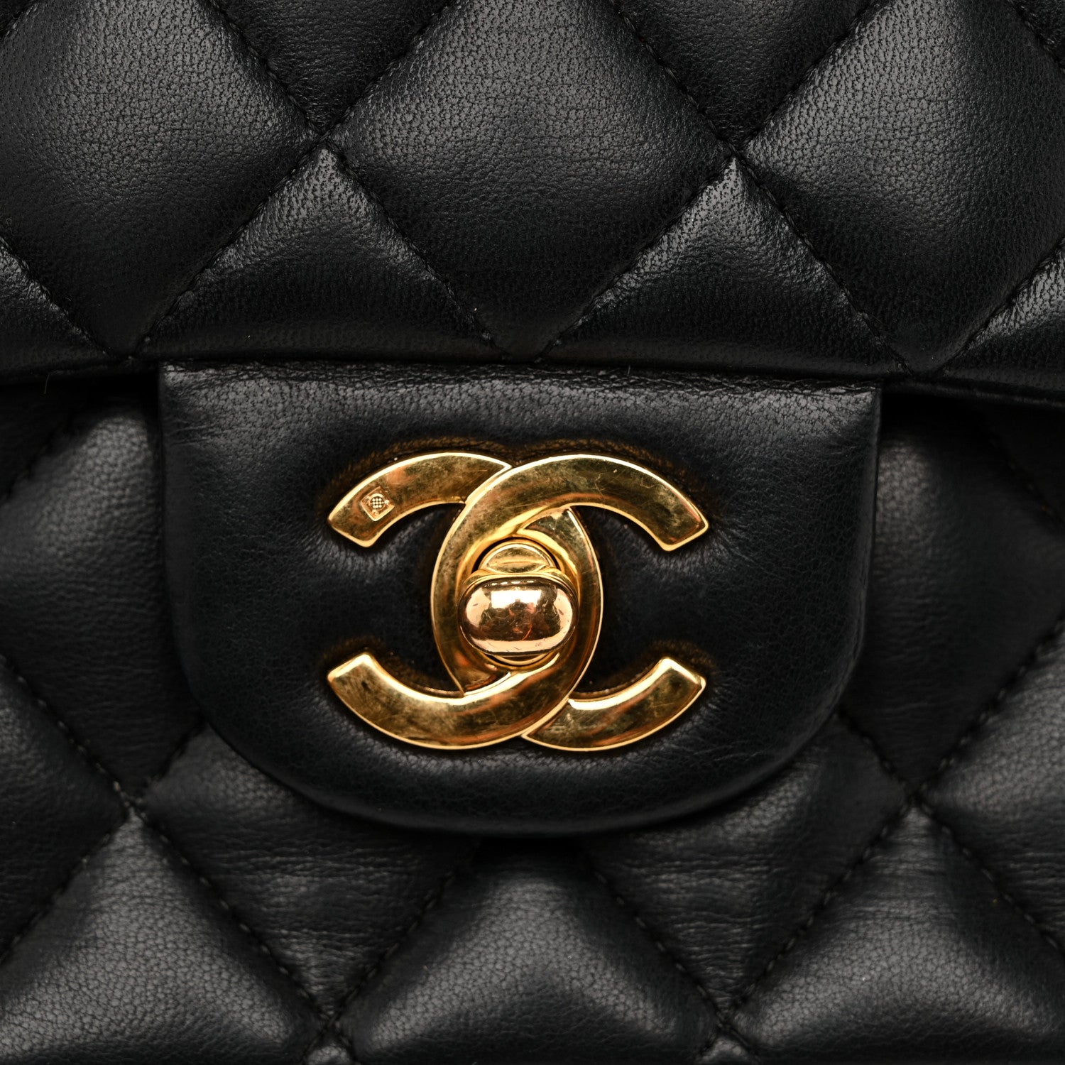 Lambskin Quilted Medium Double Flap Black