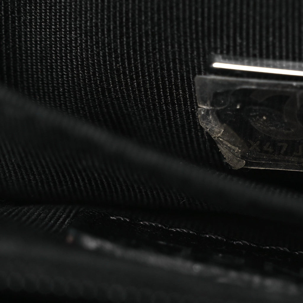 Caviar Quilted New Medium Boy Flap Black