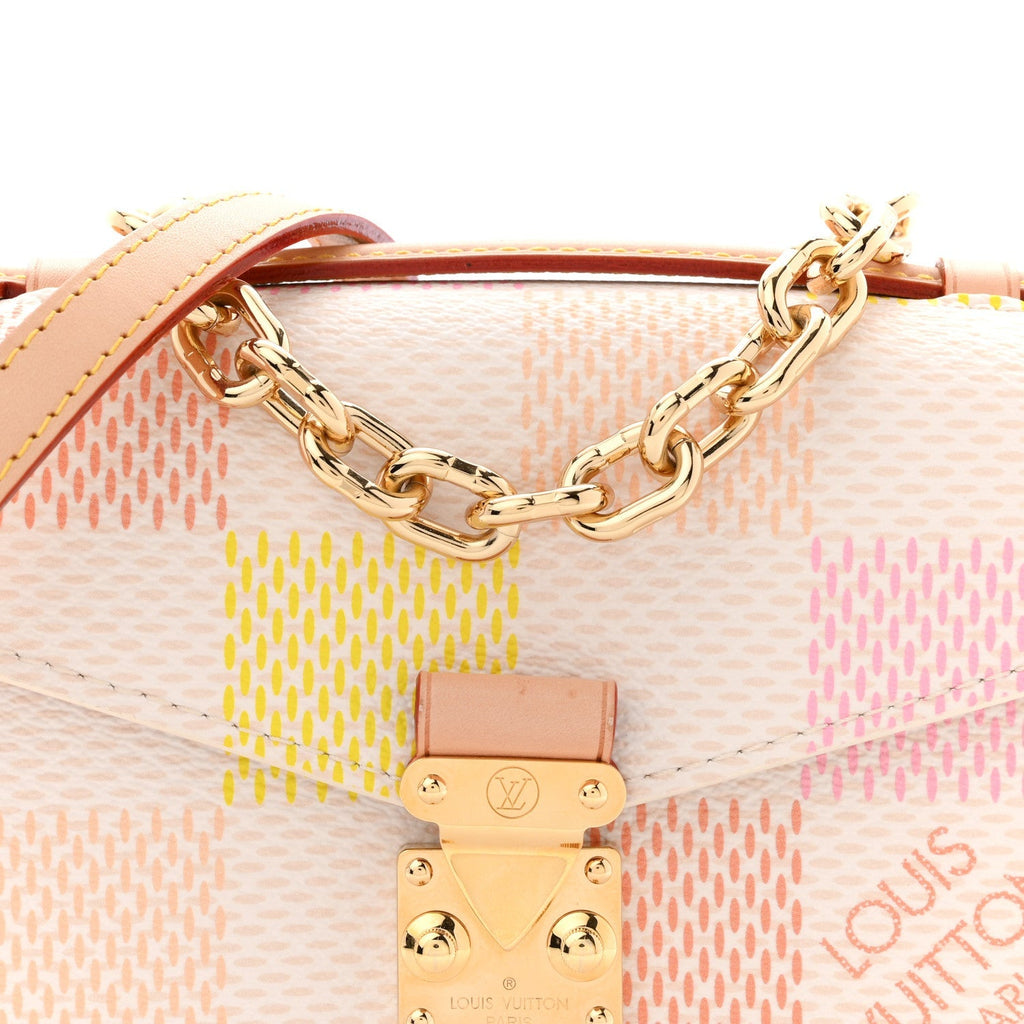 Damier Giant Pochette Metis East West Peach