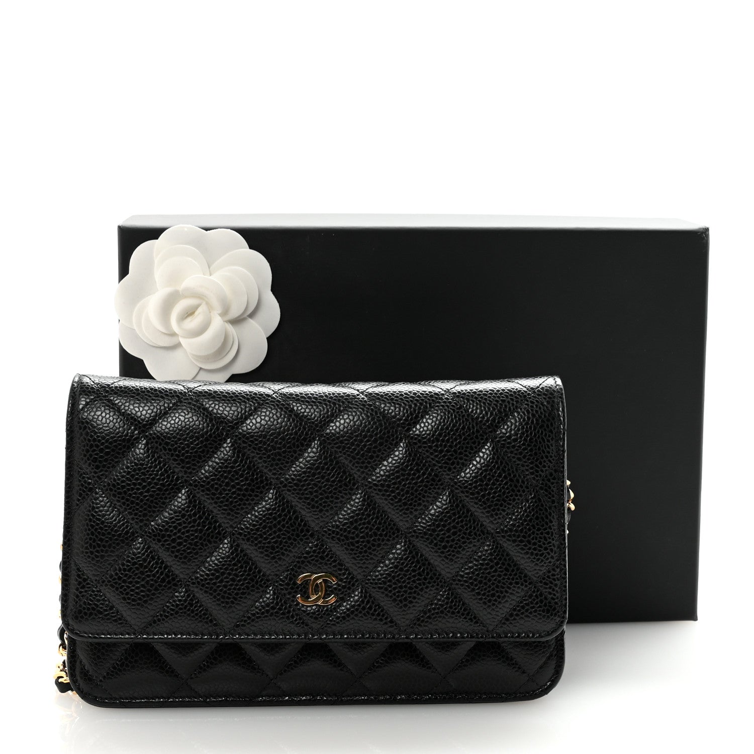 Caviar Quilted Wallet on Chain WOC Black