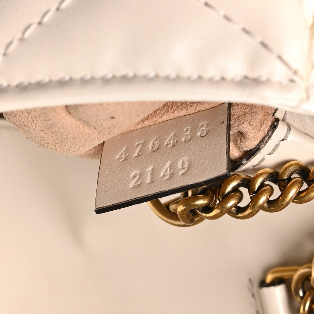 Calfskin Matelasse Super Mini GG Marmont Shoulder Bag White