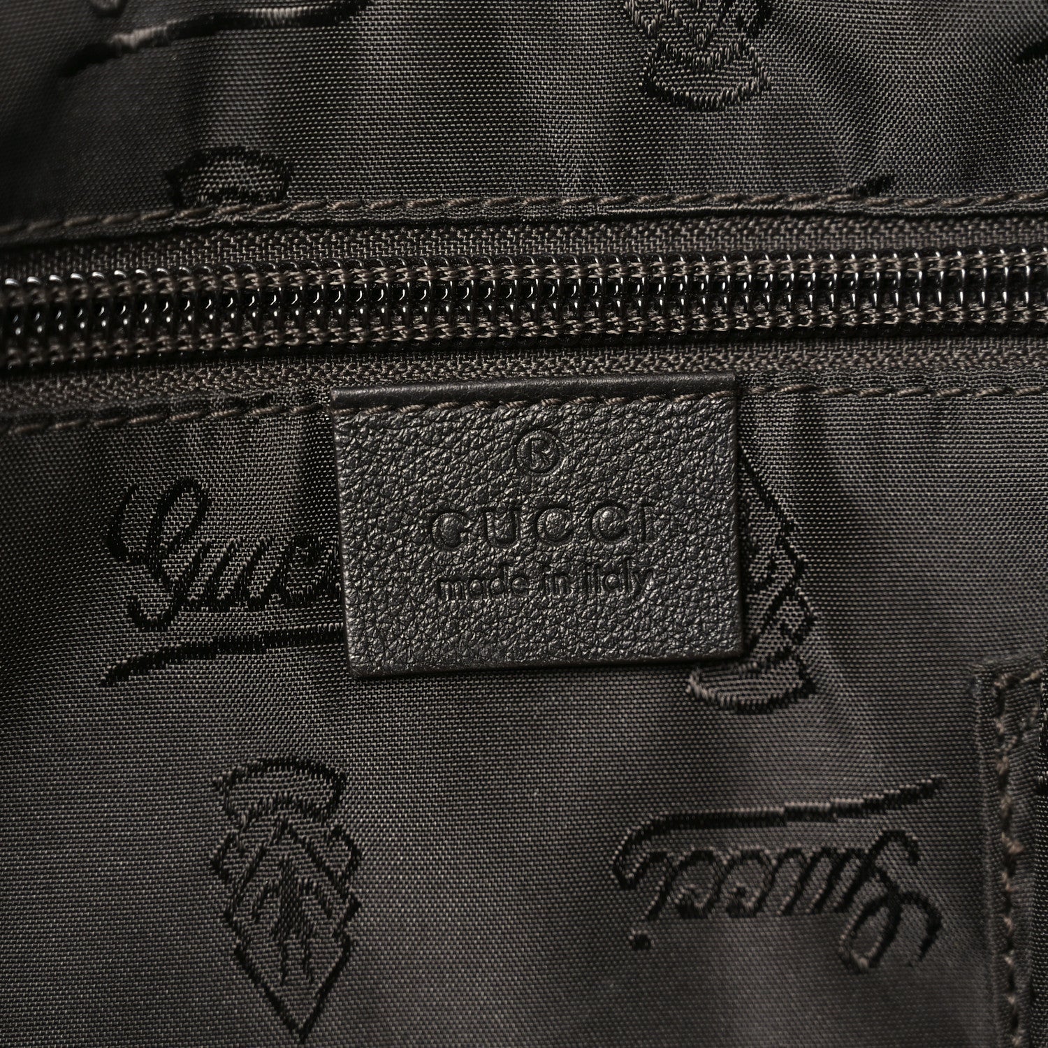 Guccissima Medium Flat Messenger Bag Black