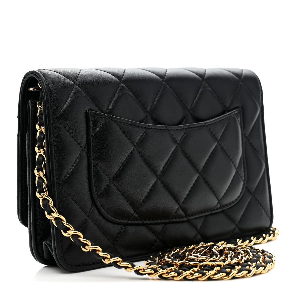 Lambskin Quilted Twisted CC Wallet On Chain WOC Black