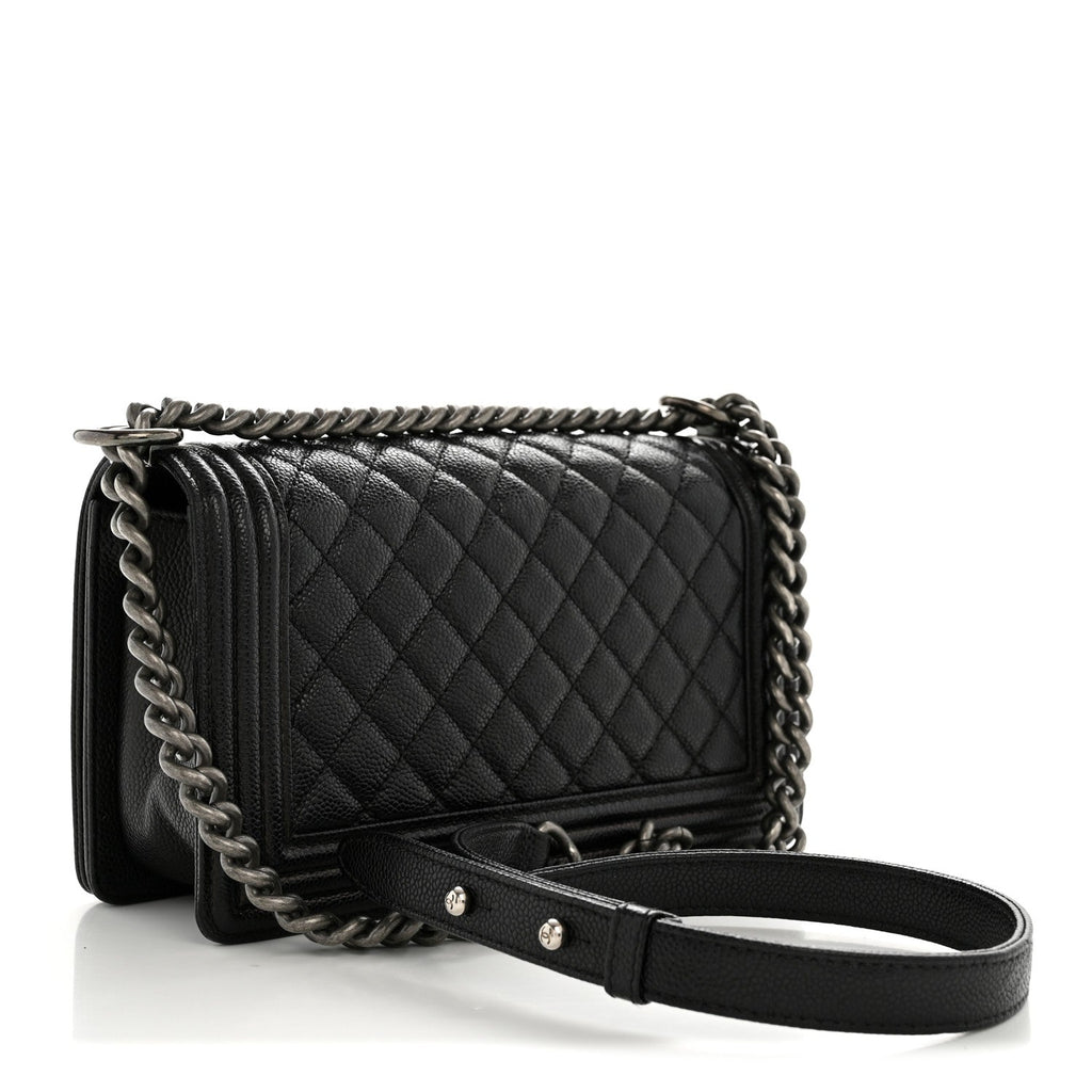 Caviar Quilted Medium Boy Flap Black
