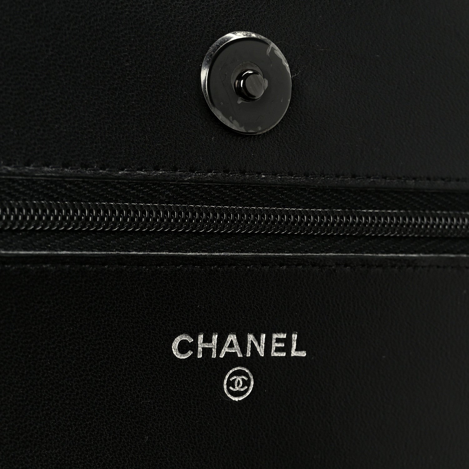 Pearly Lambskin Quilted Wallet On Chain WOC So Black