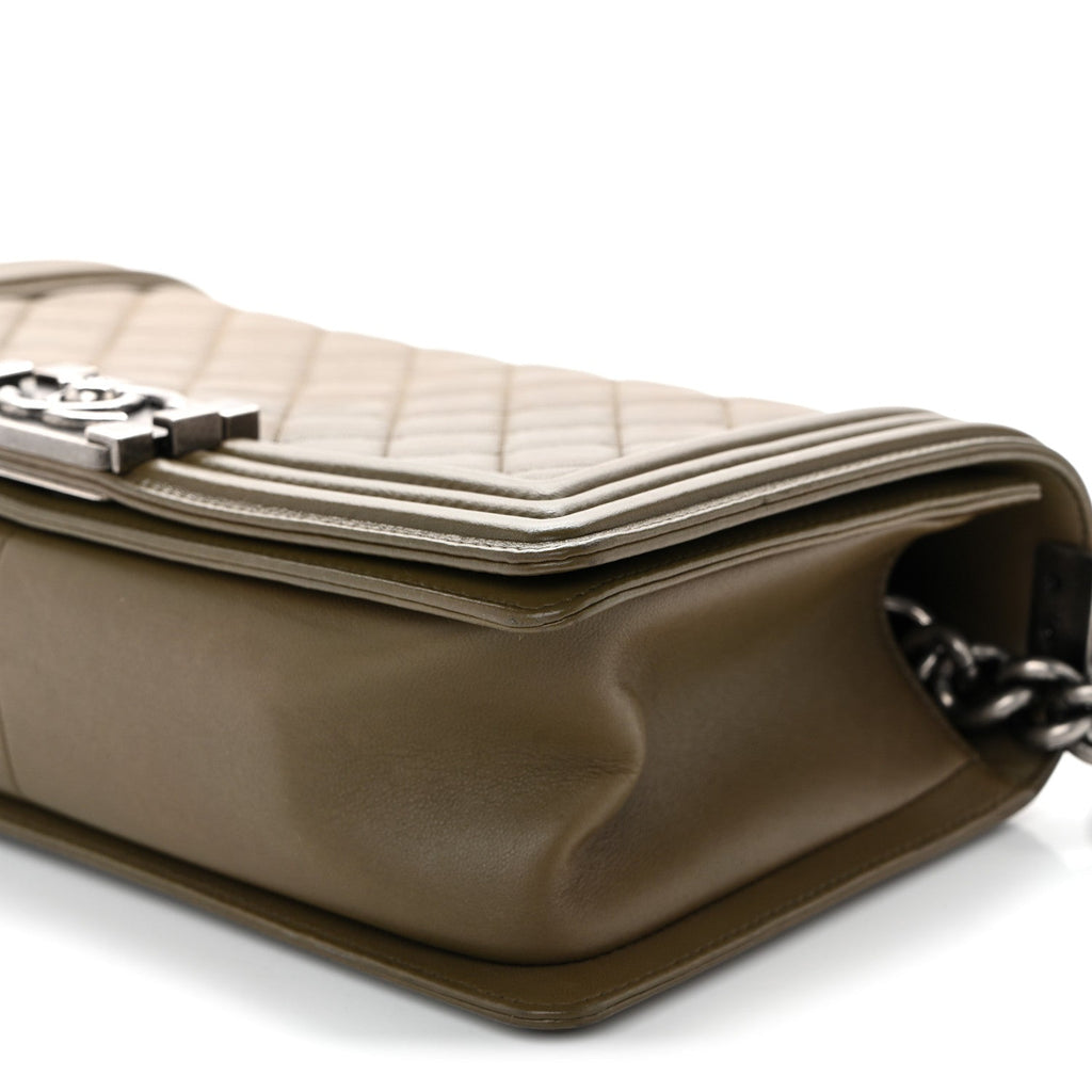 Lambskin Quilted Medium Boy Flap Khaki