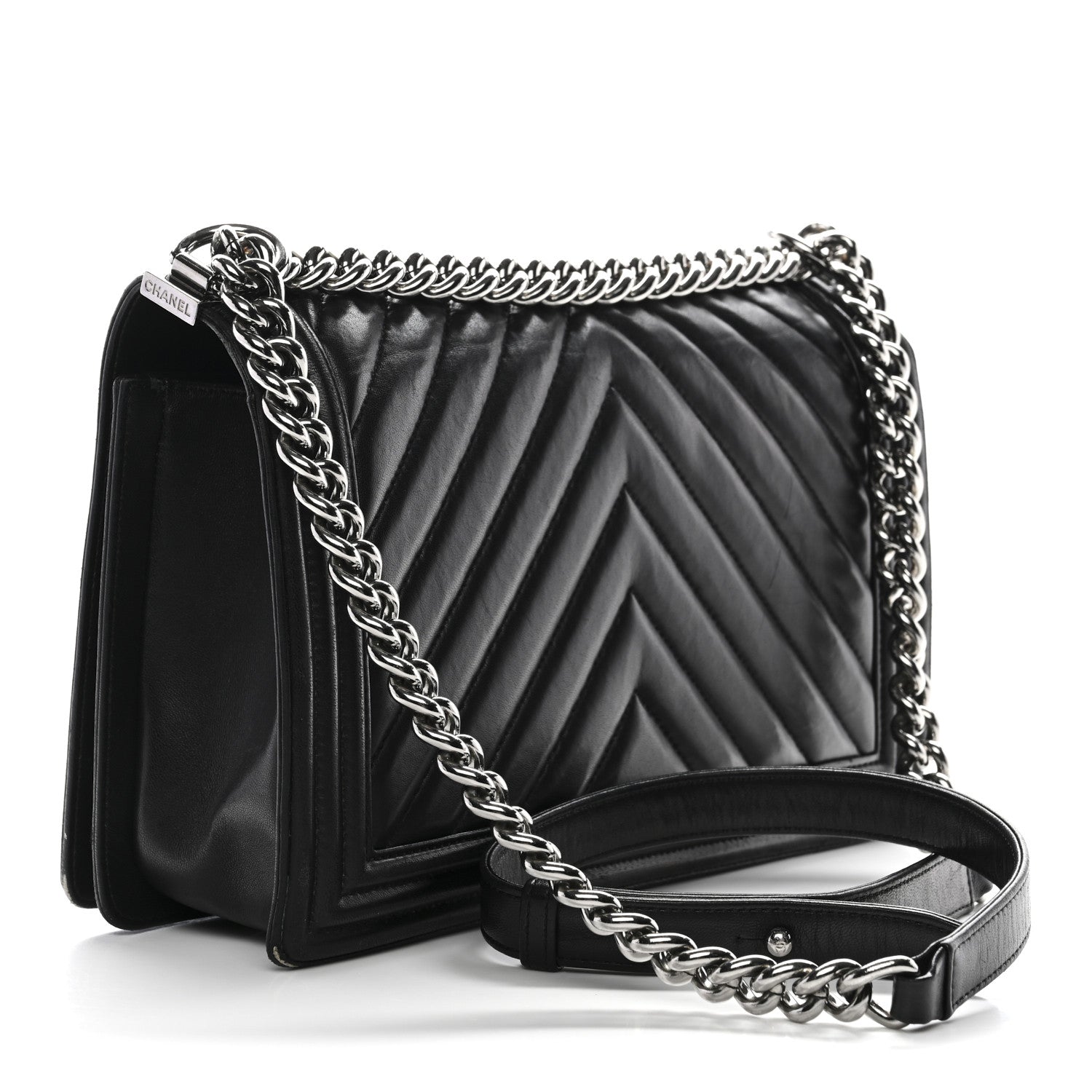 Calfskin Chevron Quilted New Medium Boy Flap Black