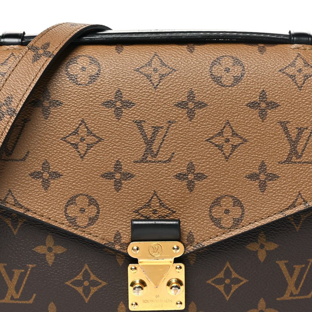 Reverse Monogram Pochette Metis