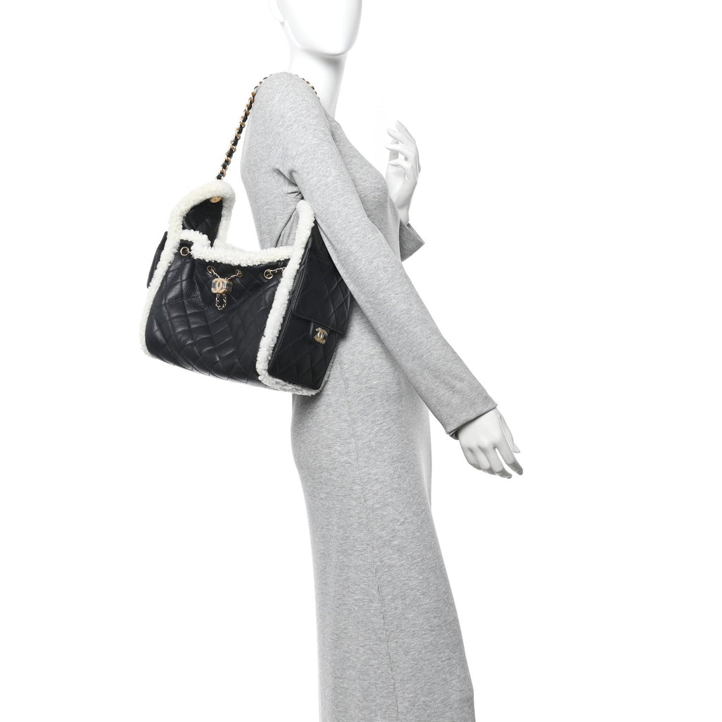 Crumpled Sheepskin Shearling Quilted Small Chanel 25 Handbag Black White