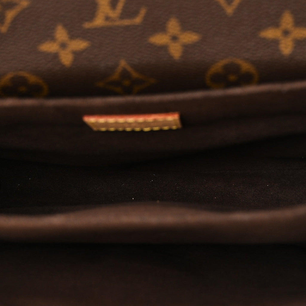 Monogram Pochette Metis