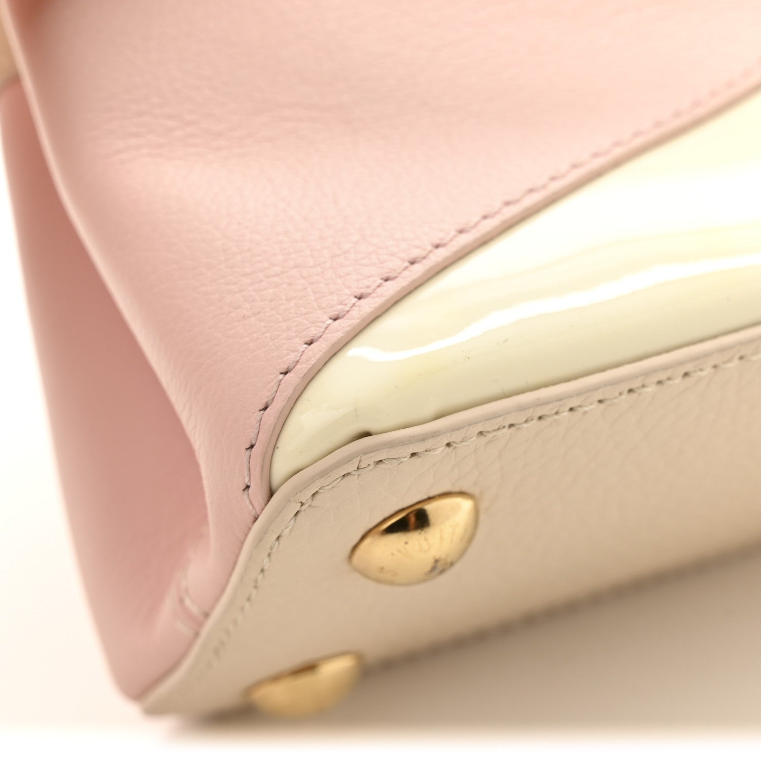 Taurillon Gelato Capucines BB Tonal Vanilla Beige