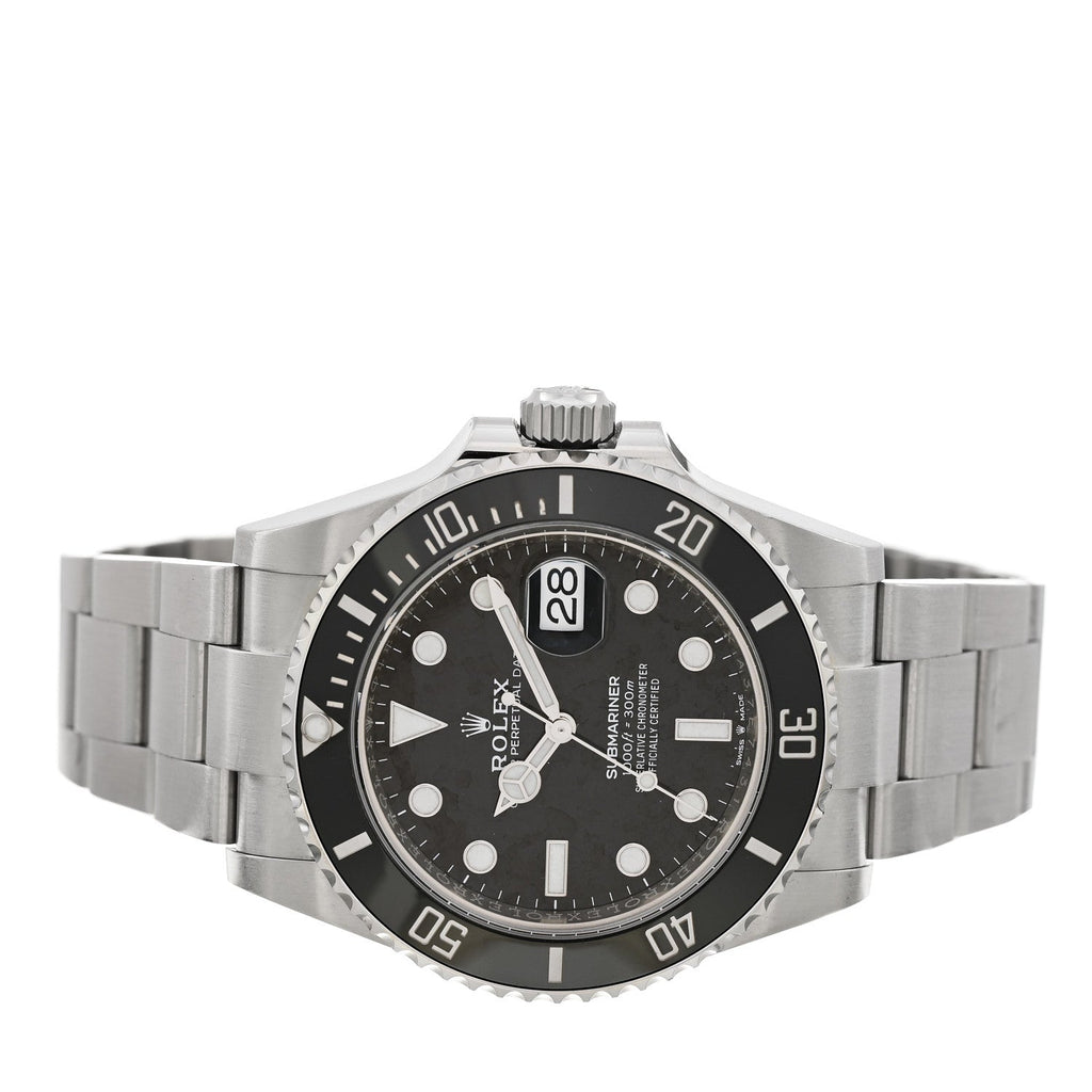 Stainless Steel 41mm Oyster Perpetual Submariner Date Watch Black 126610LN