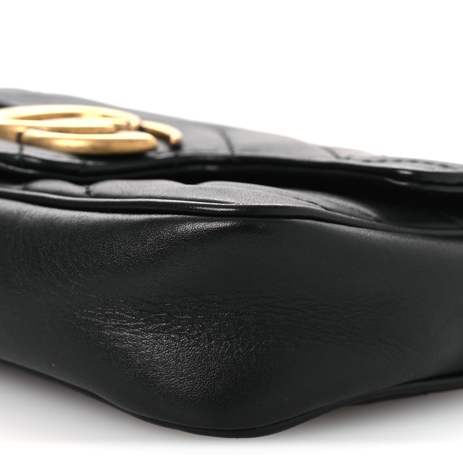 Calfskin Matelasse Super Mini GG Marmont Shoulder Bag Black