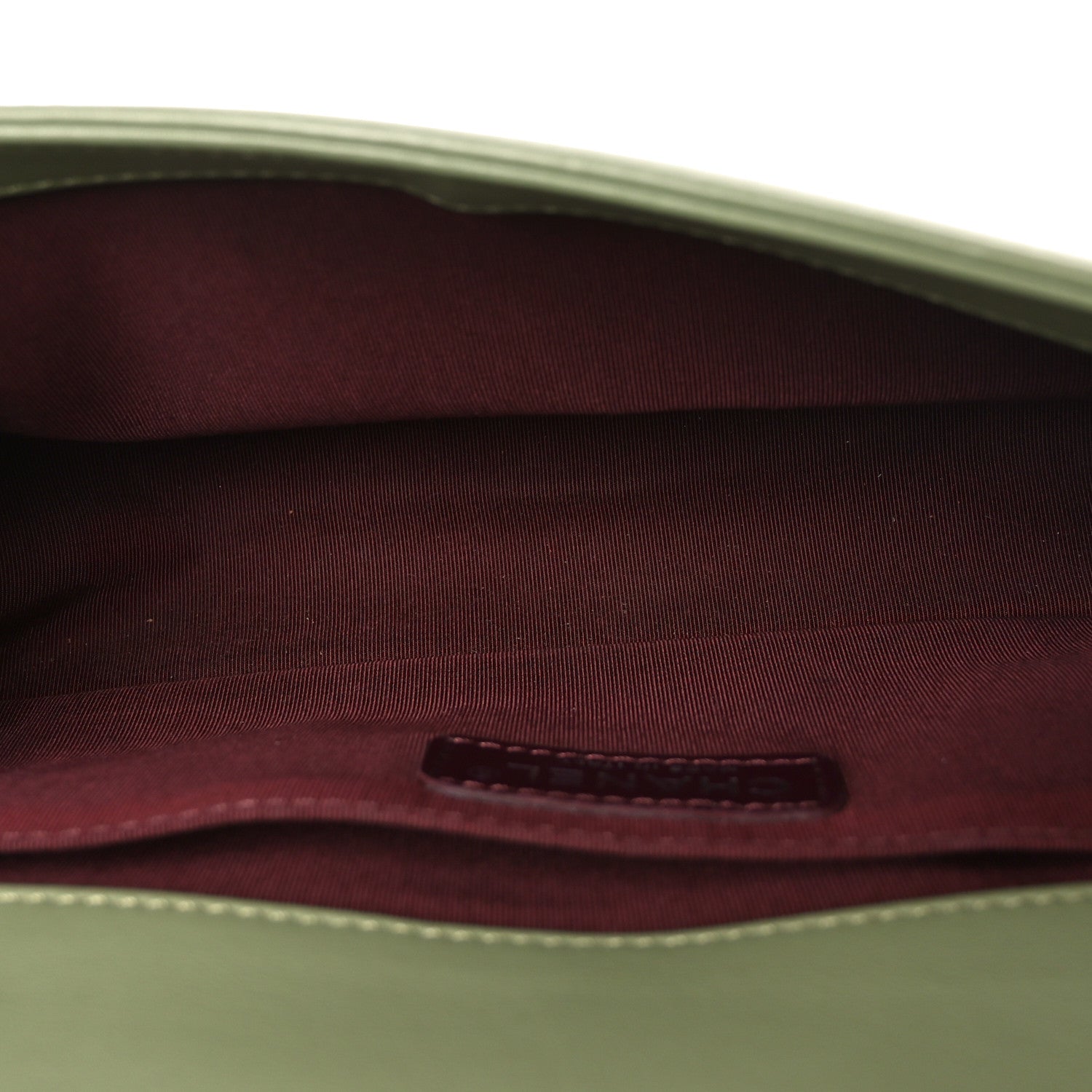 Calfskin Chevron Quilted Medium Boy Flap Green