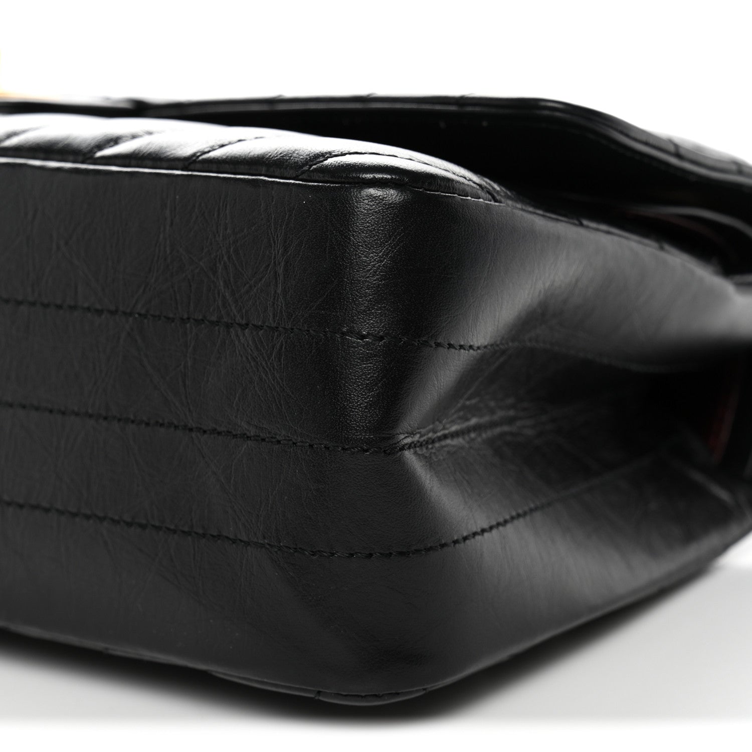 Aged Calfskin Chevron Quilted 2.55 Reissue 225 Flap Black