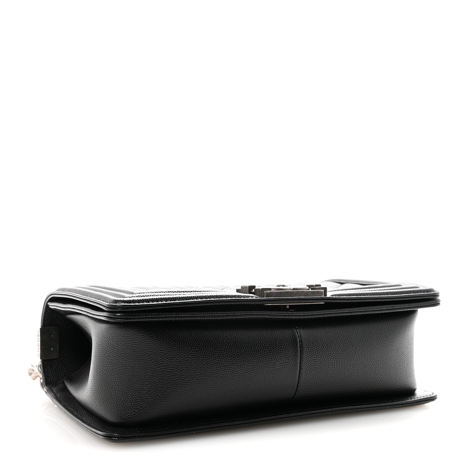 Caviar Quilted Medium Boy Flap Black
