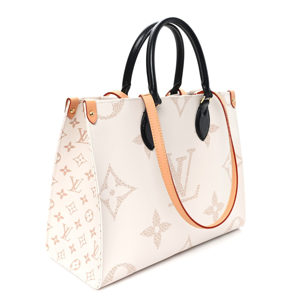 Monogram Dune Giant Onthego MM