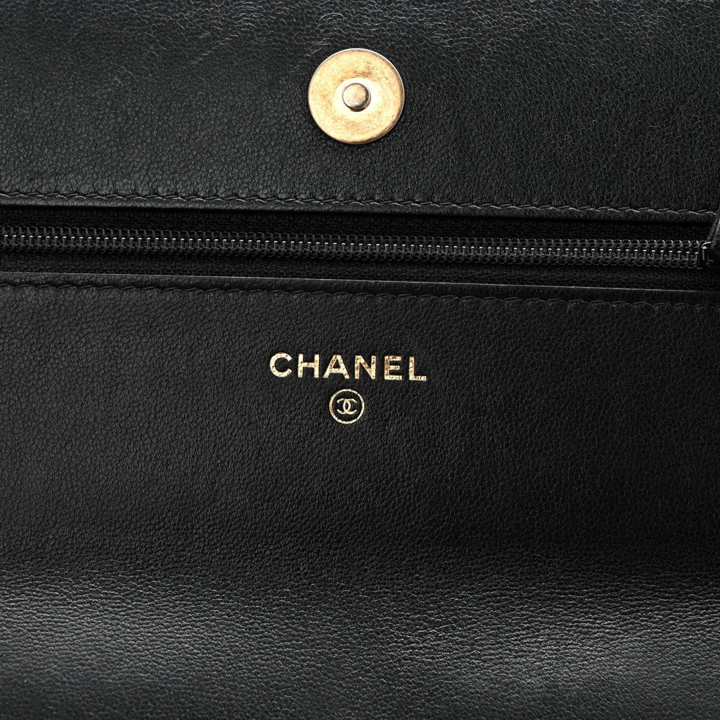 Lambskin Quilted Chanel 19 Wallet On Chain WOC Black