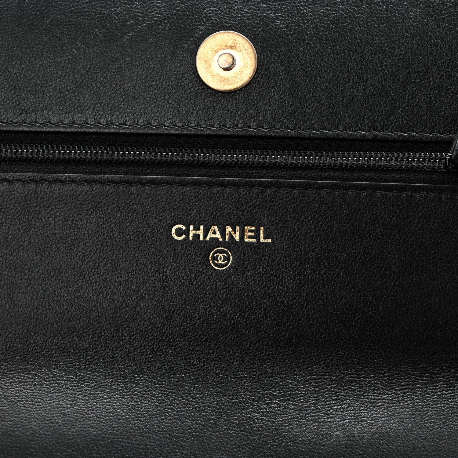 Lambskin Quilted Chanel 19 Wallet On Chain WOC Black