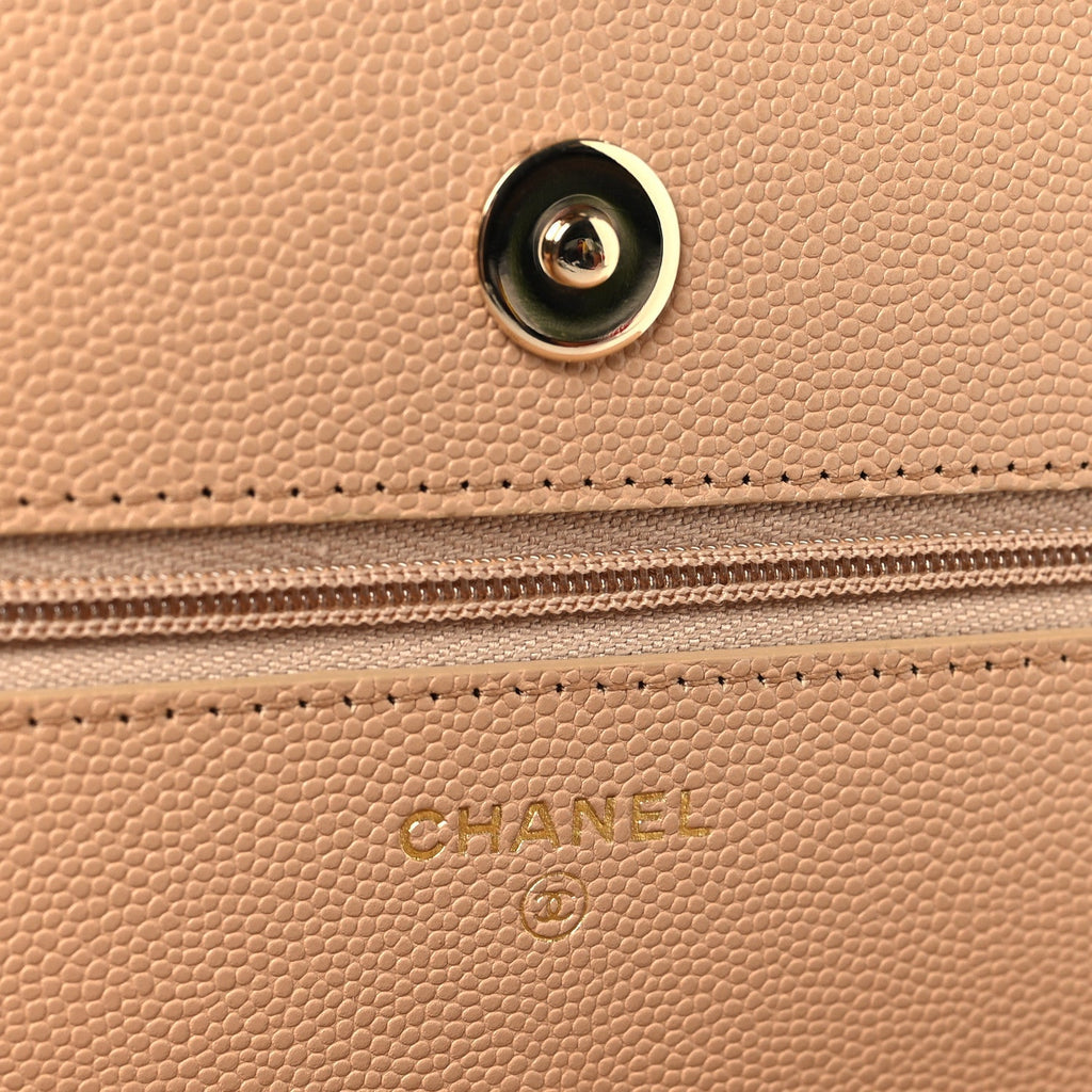 Caviar Quilted Wallet on Chain WOC Beige