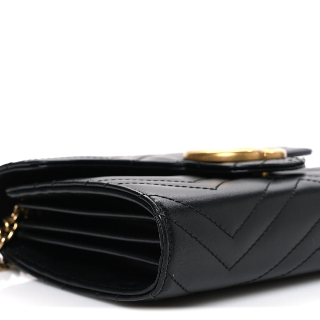 Calfskin Matelasse GG Marmont Chain Wallet Black