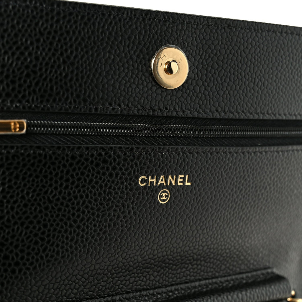 Caviar Quilted Wallet on Chain WOC Black