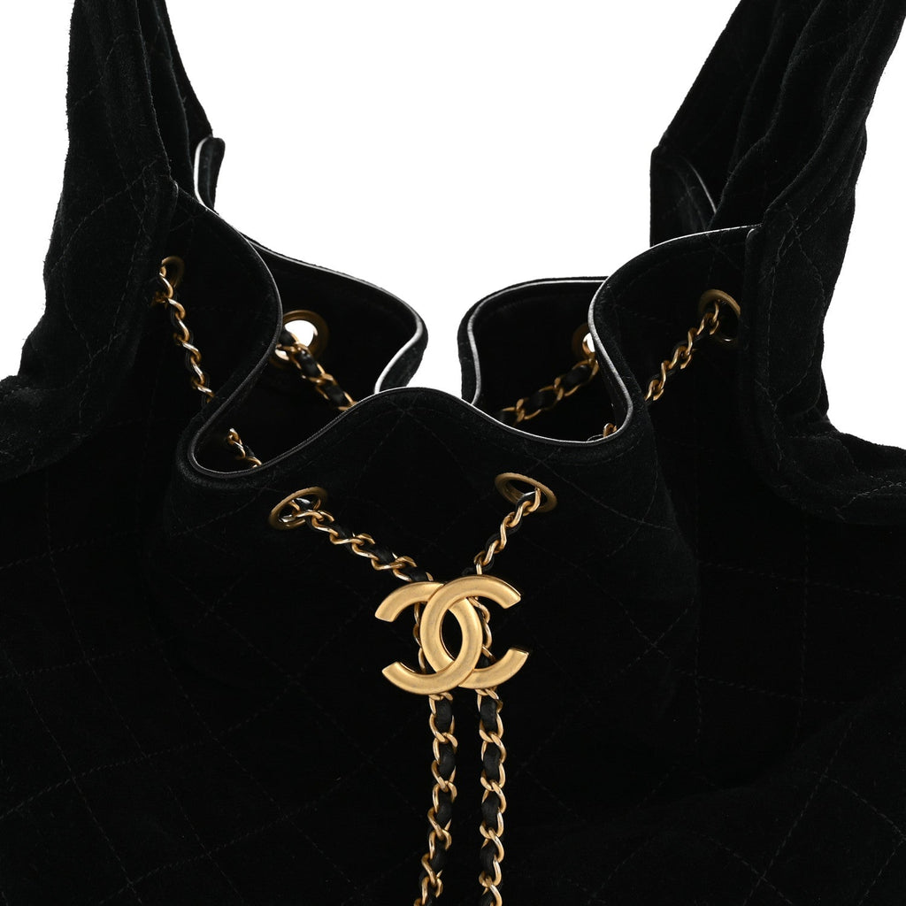 Suede Quilted Medium Chanel 25 Handbag Black