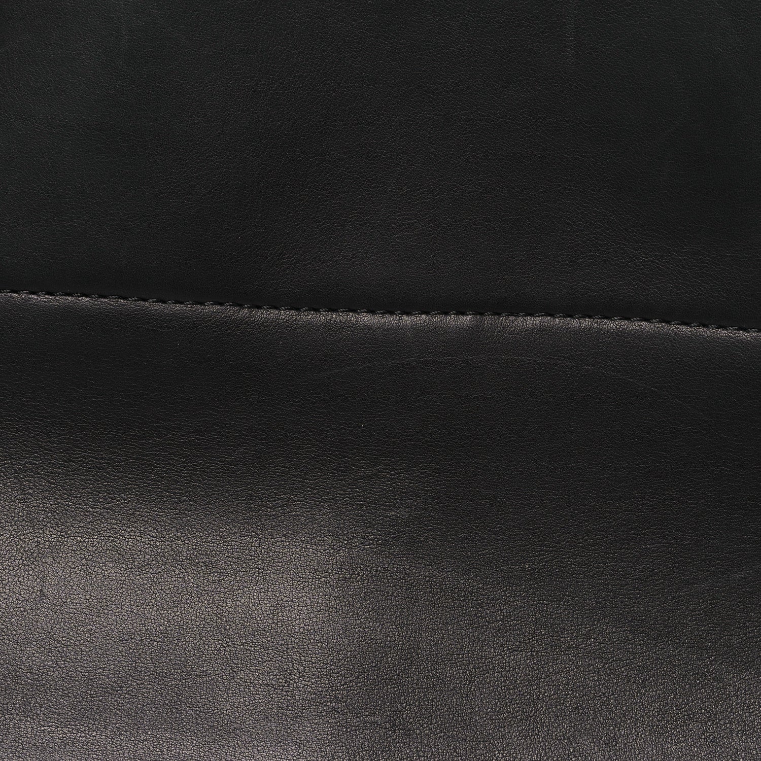 Polished Saddle Calfskin Soft Margaux 17 Black