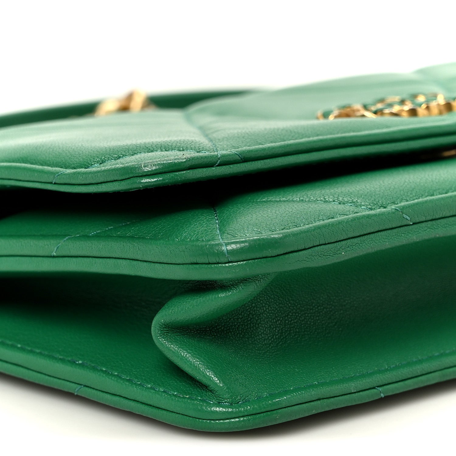 Lambskin Quilted Chanel 19 Wallet On Chain WOC Green