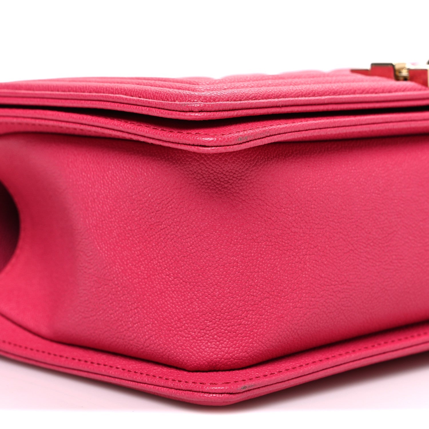 Caviar Quilted Medium Boy Flap Pink