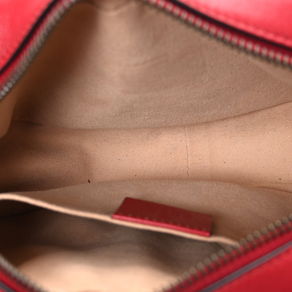 Calfskin Matelasse Mini GG Marmont Chain Shoulder Bag Hibiscus Red