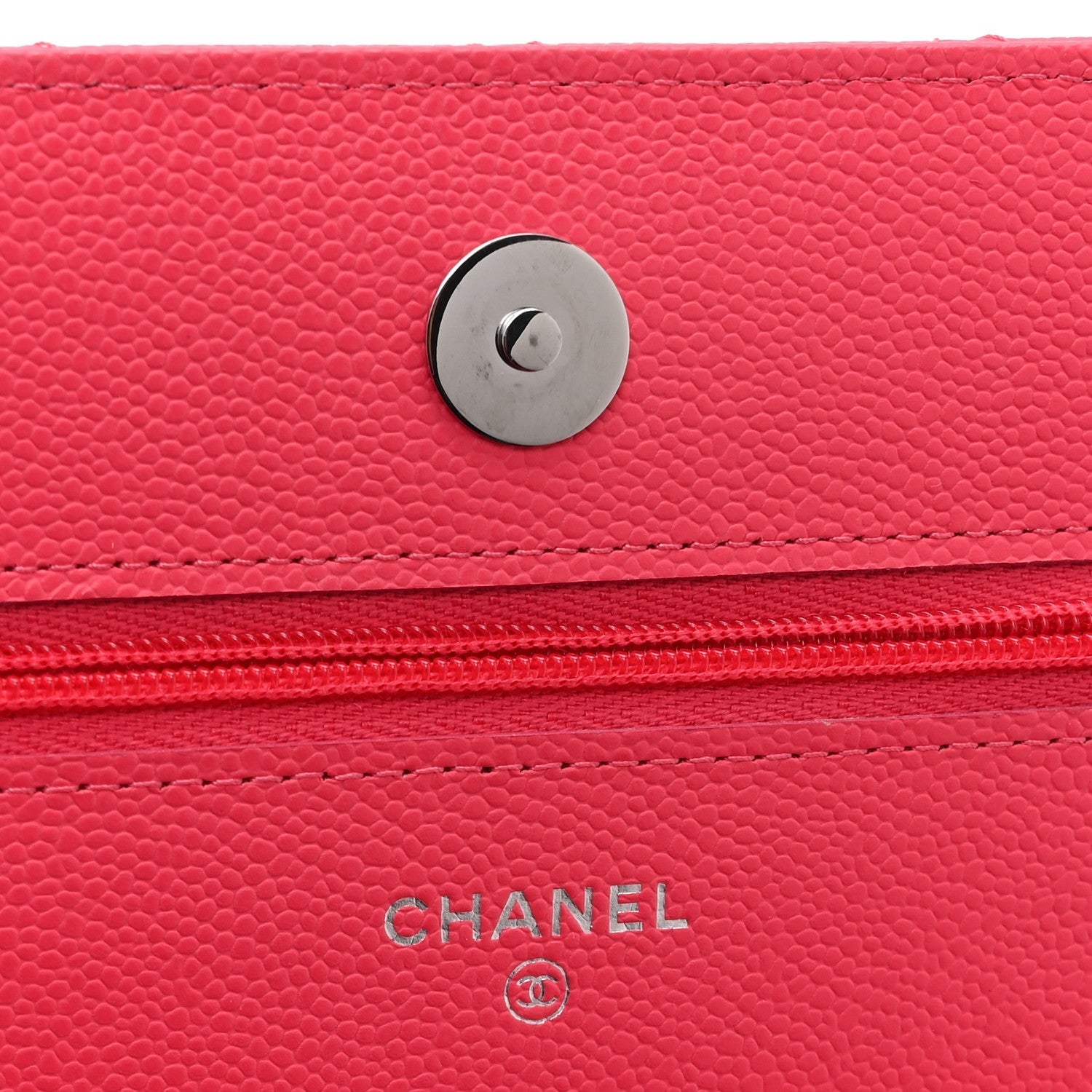 Caviar Quilted Wallet on Chain WOC Dark Pink