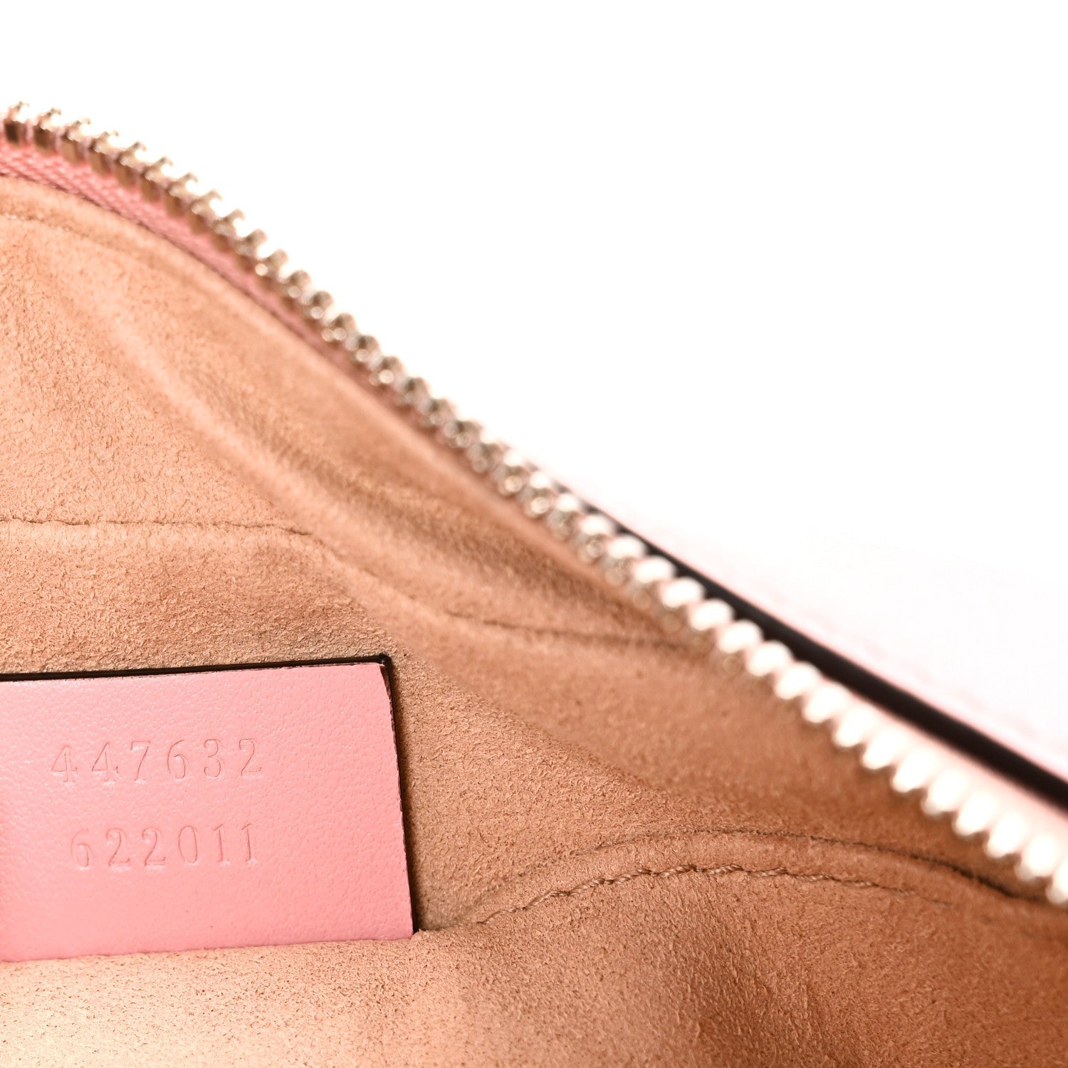 Calfskin Matelasse Small GG Marmont Chain Shoulder Bag Wild Rose