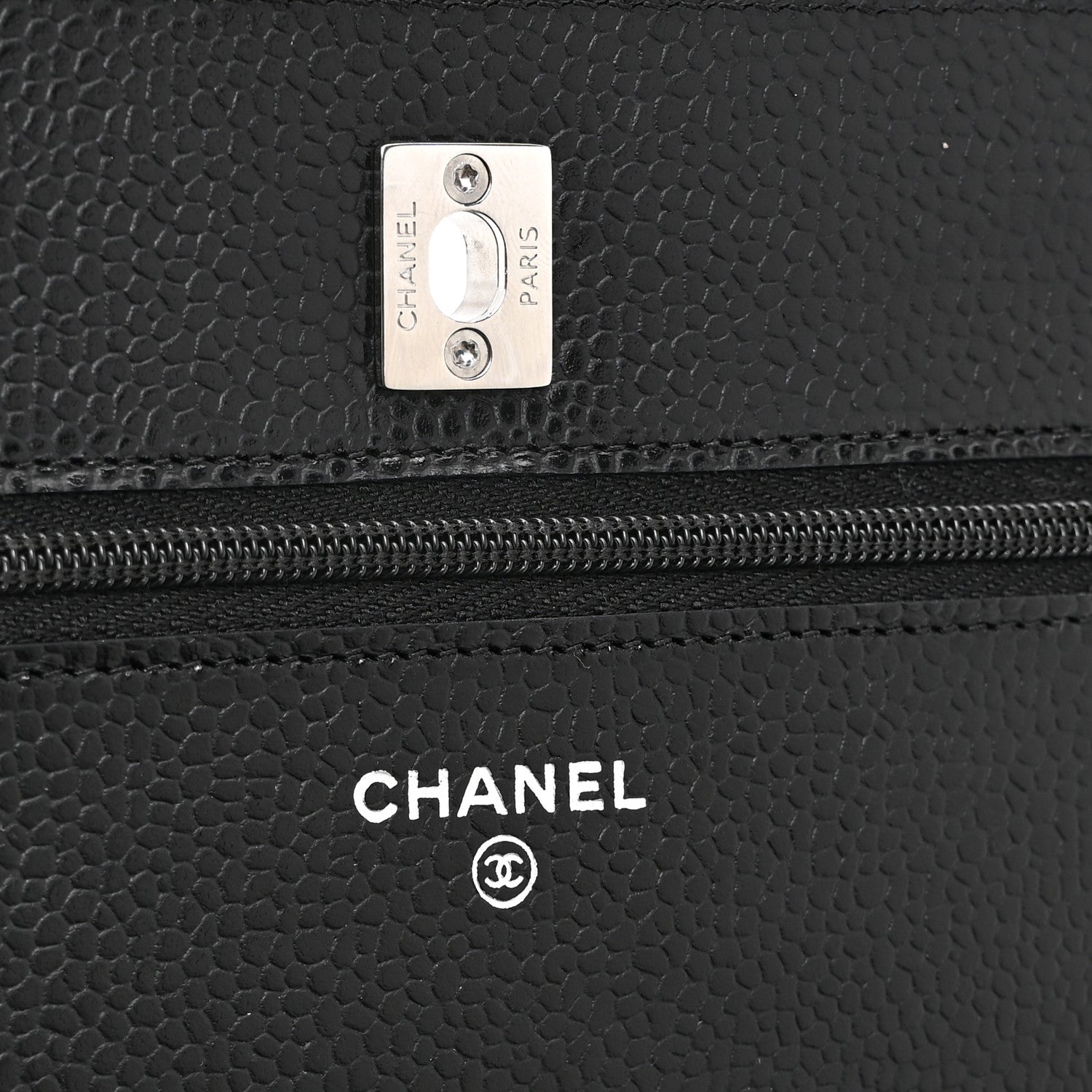 Caviar Quilted CC Turnlock Wallet On Chain WOC Black