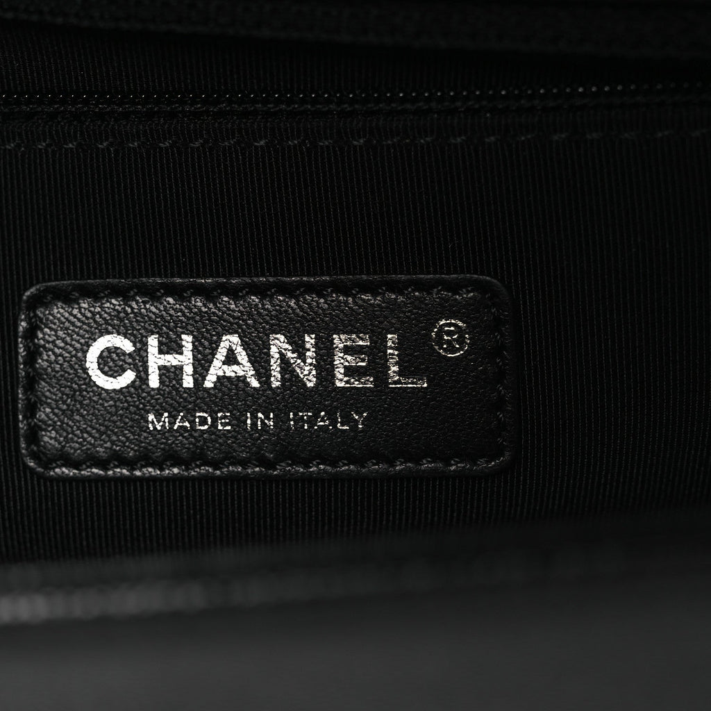Caviar Quilted New Medium Boy Flap Black