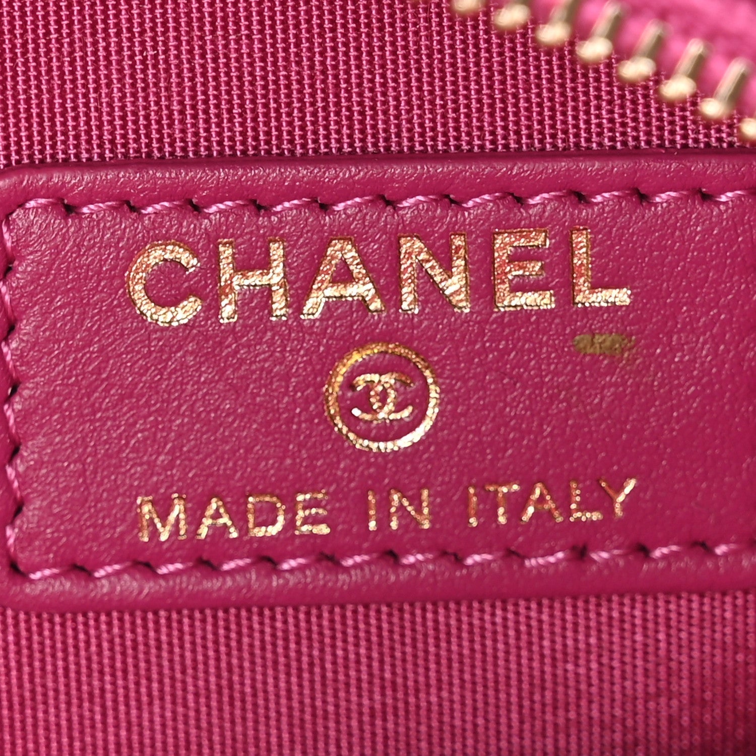 Shearling Sheepskin Chanel 19 Round Clutch With Chain Dark Pink
