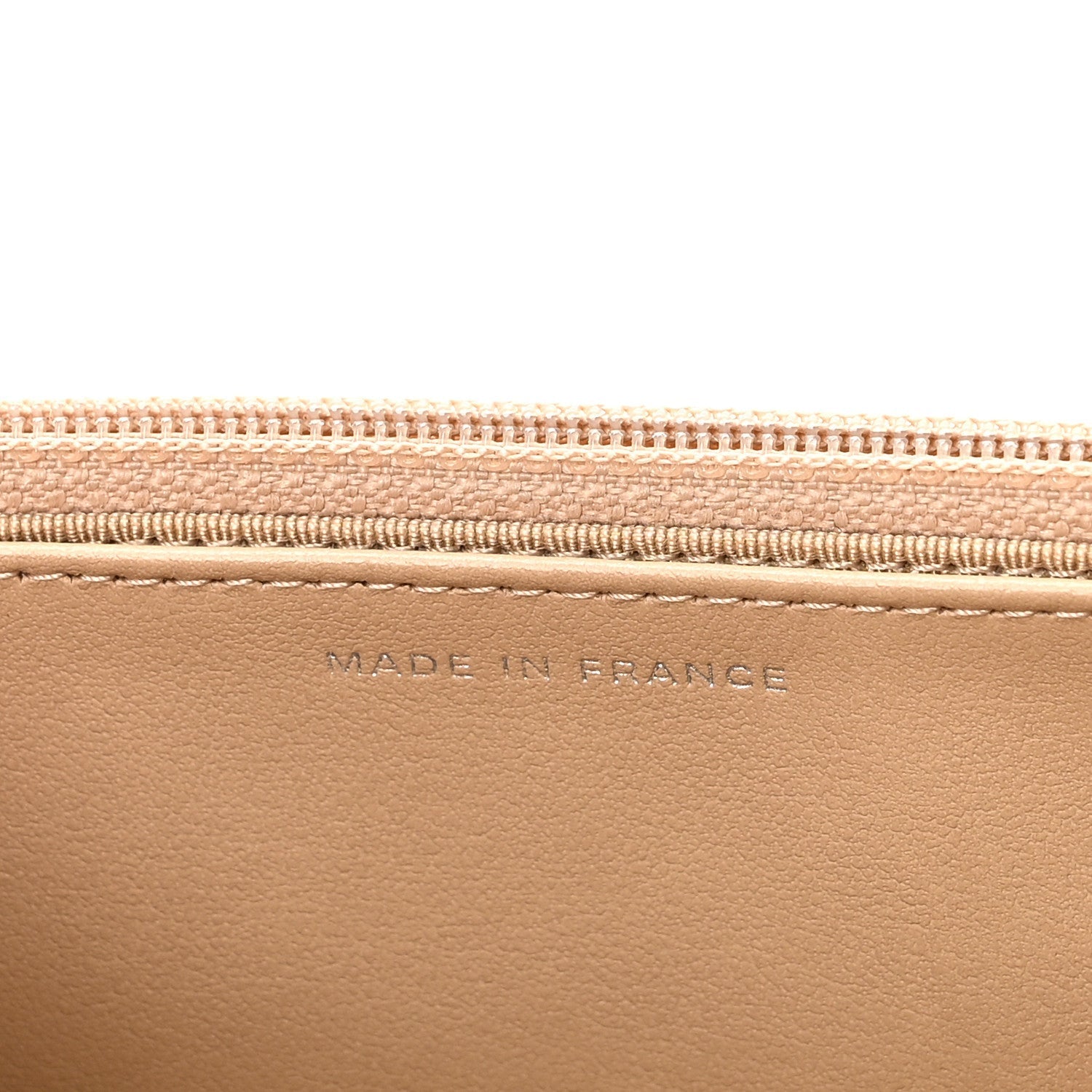 Caviar Quilted Wallet on Chain WOC Beige