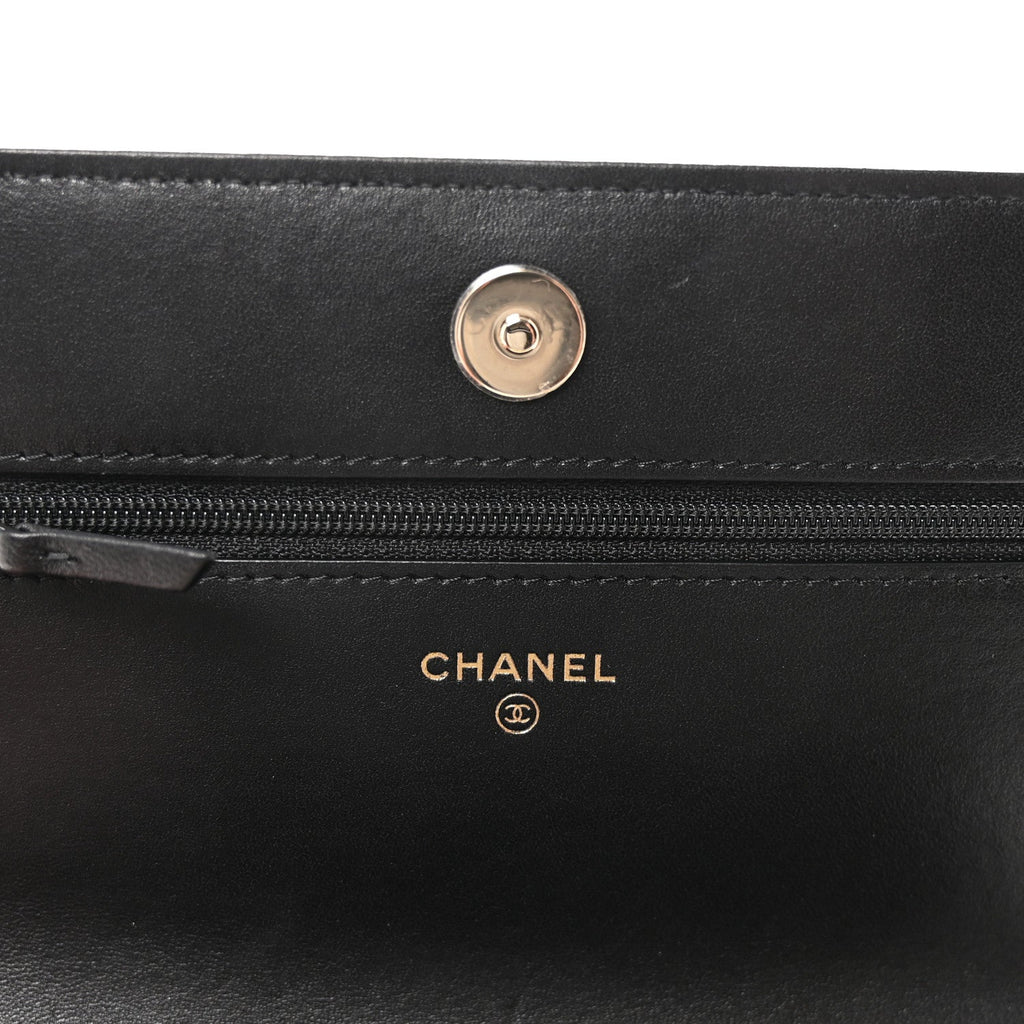 Lambskin Quilted Pearl Wallet On Chain WOC Black