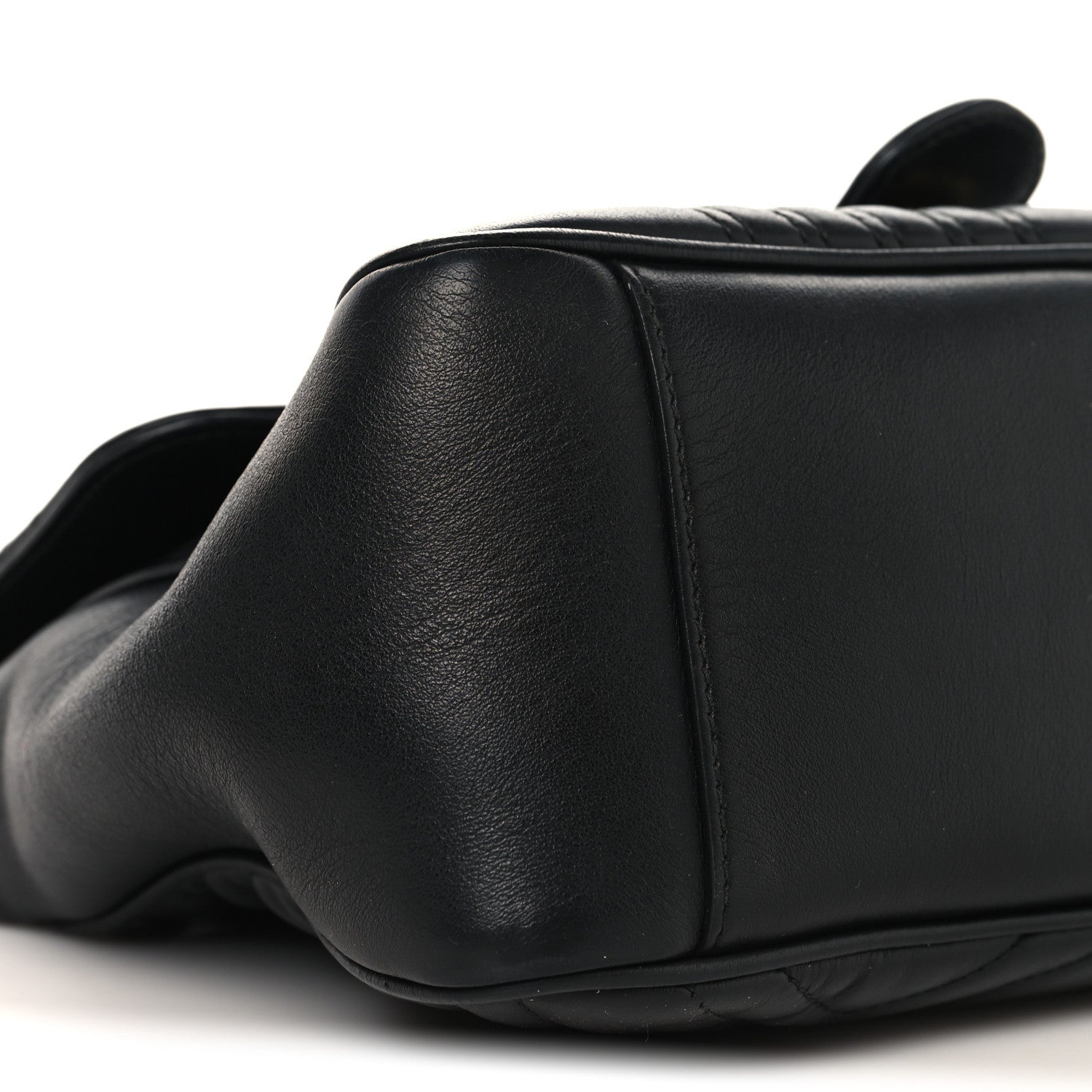 Calfskin Matelasse Small GG Marmont Top Handle Shoulder Bag Black