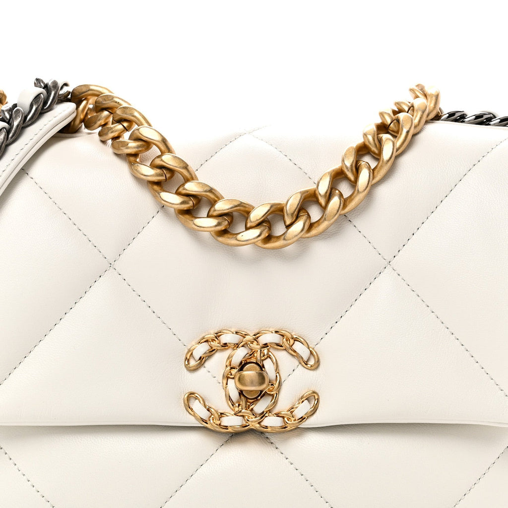 Goatskin Quilted Medium Chanel 19 Flap White