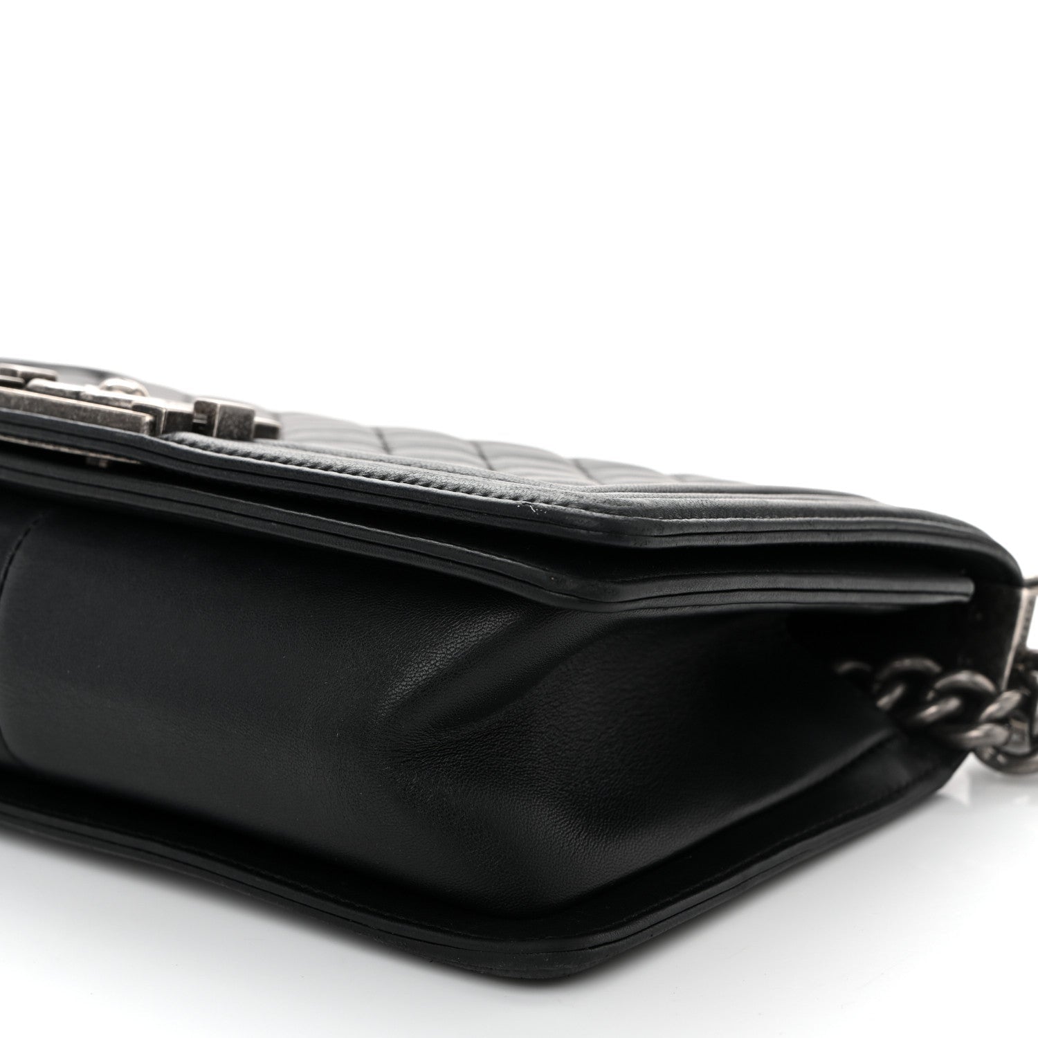 Lambskin Quilted Medium Boy Flap Black