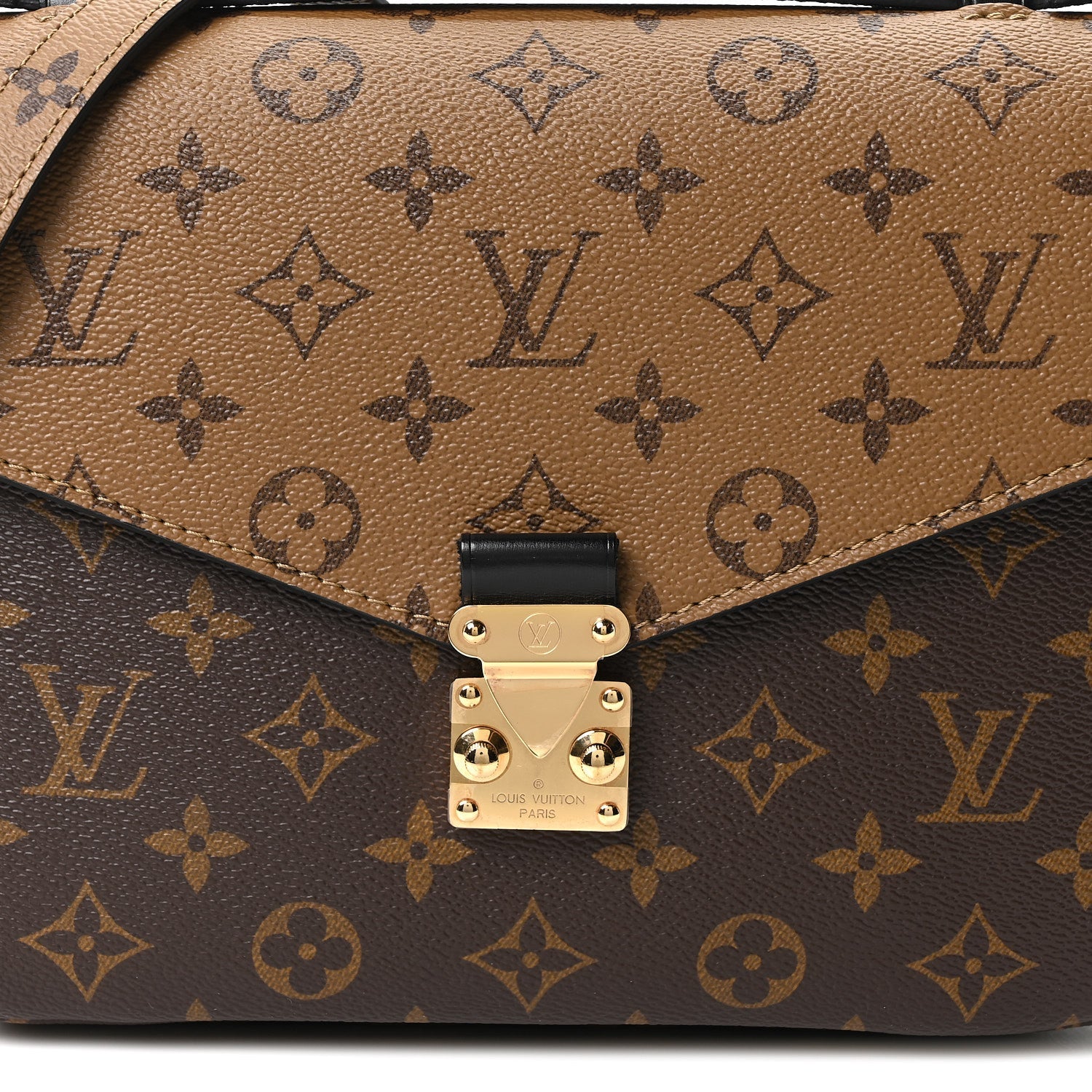 Reverse Monogram Pochette Metis