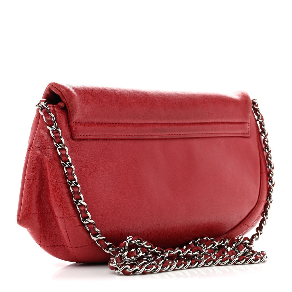 Lambskin Half Moon Wallet On Chain WOC Red