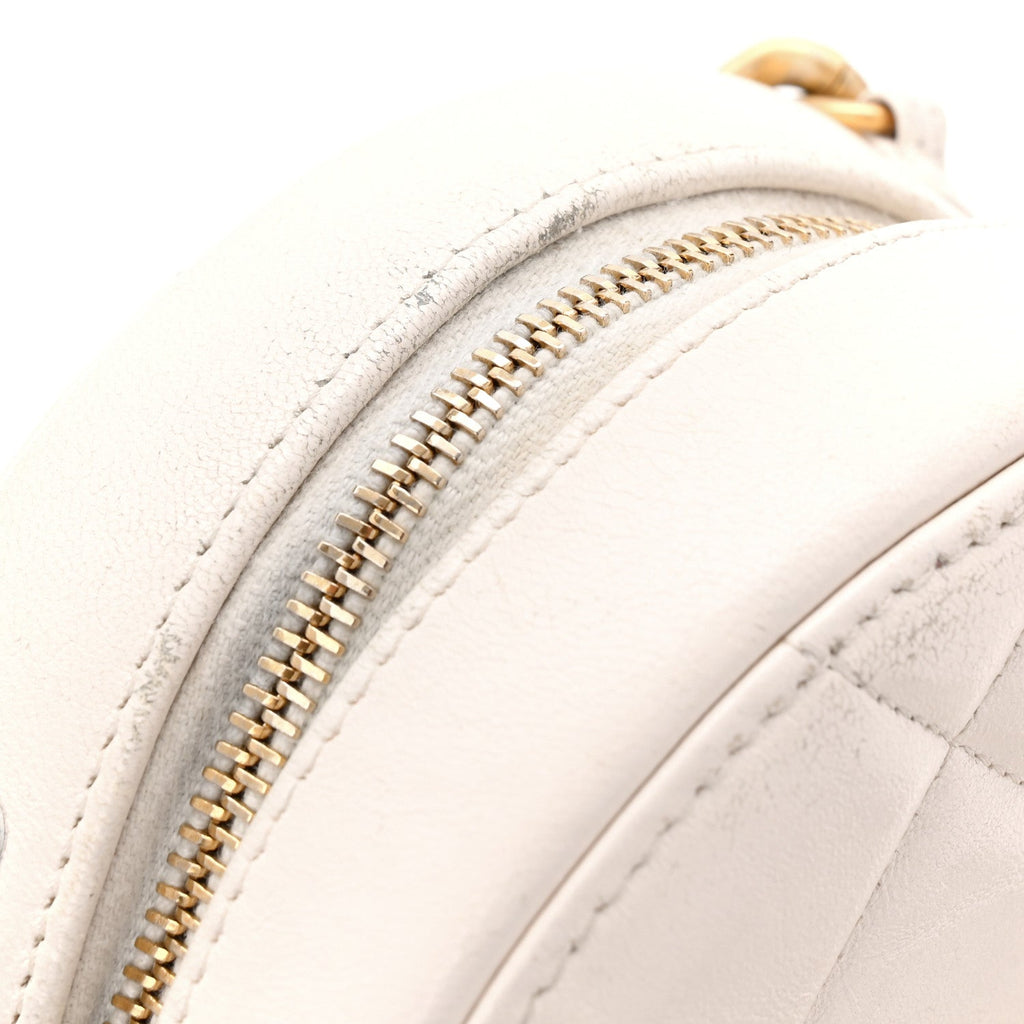 Shiny Goatskin Quilted Chanel 19 Round Clutch With Chain White
