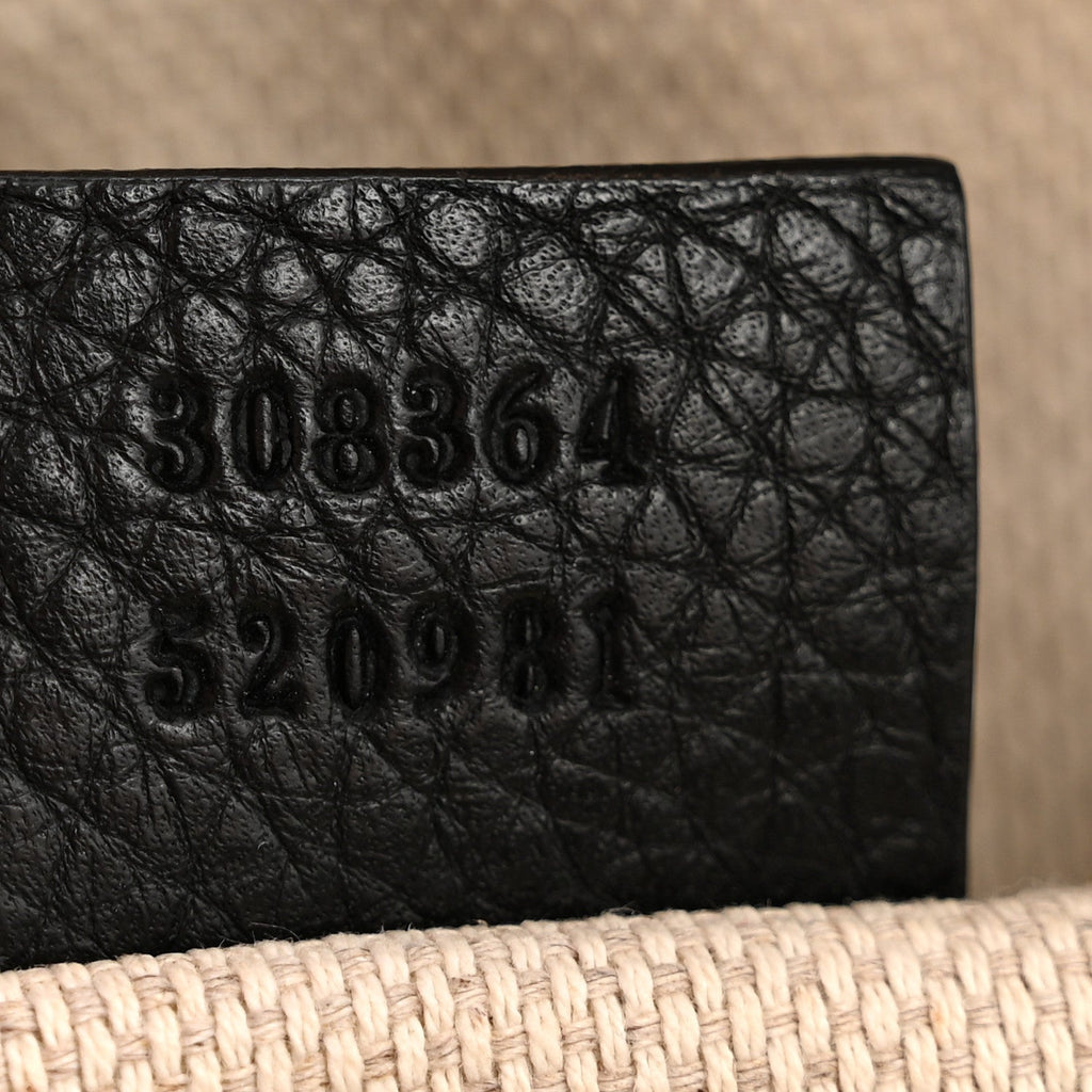 Pebbled Calfskin Small Soho Disco Bag Black